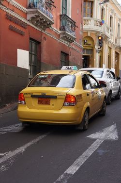 les taxis jaunes de quito taxi à Quito