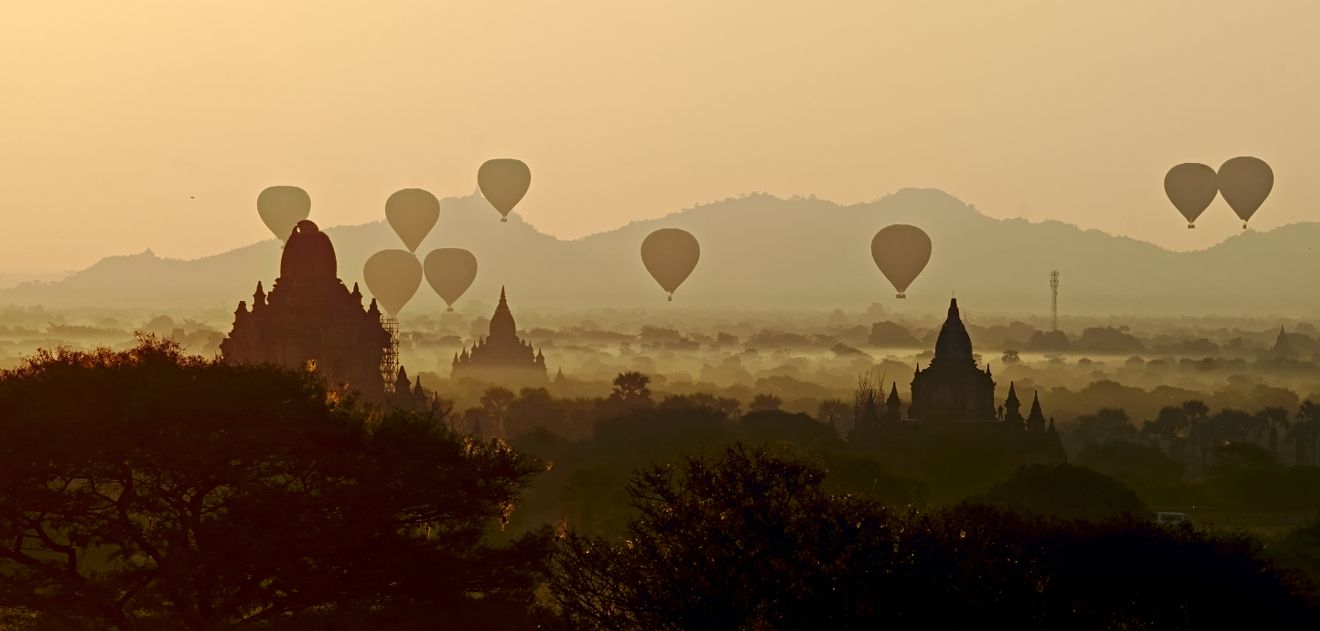 lever de soleil à Bagan