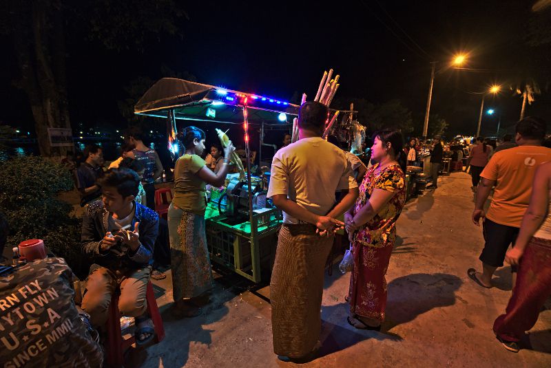 découverte de la cuisine birmane streetfood en Birmanie