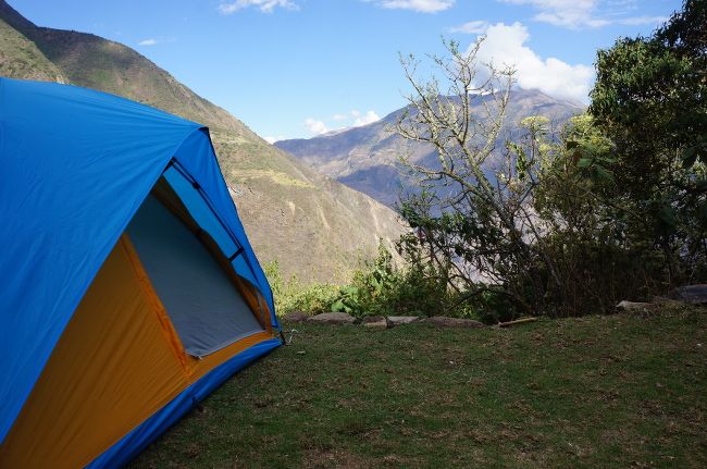 la vue depuis le camping camping in peru