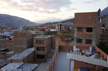 hostal alpes huaraz