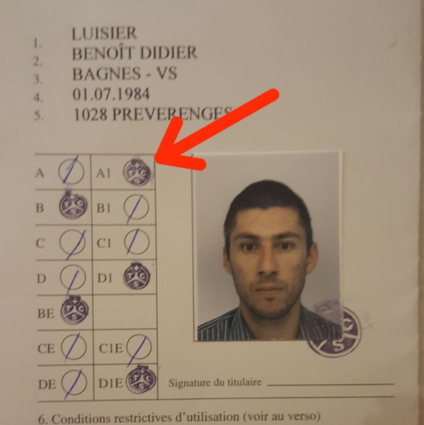 le bon permis de conduire en thaïlande