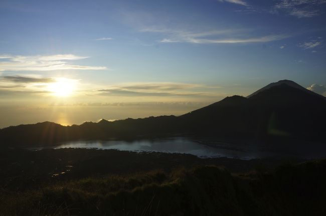 volcan indonesie, lever de soleil