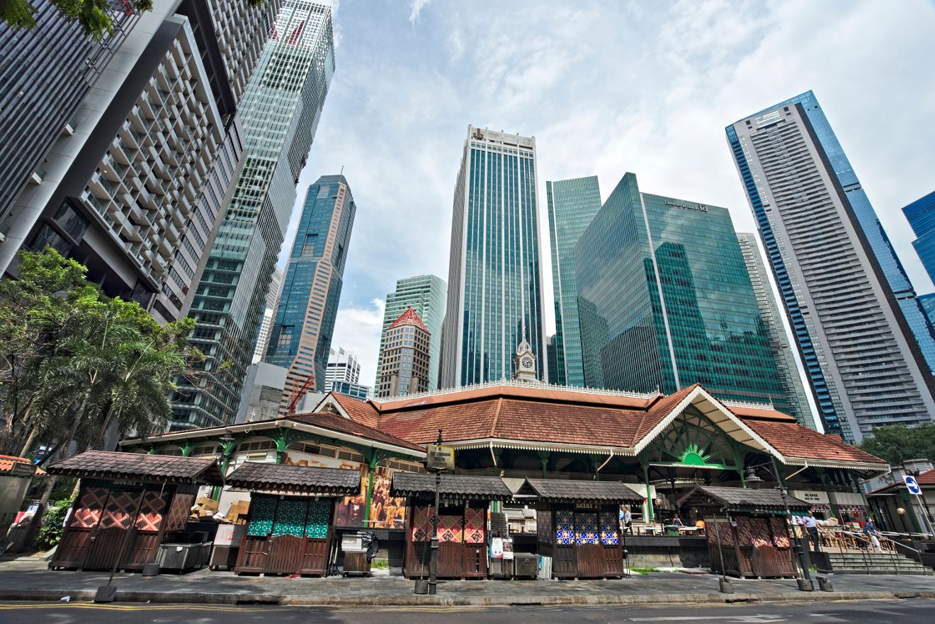 singapour: quand l'ancien et le moderne se croisent