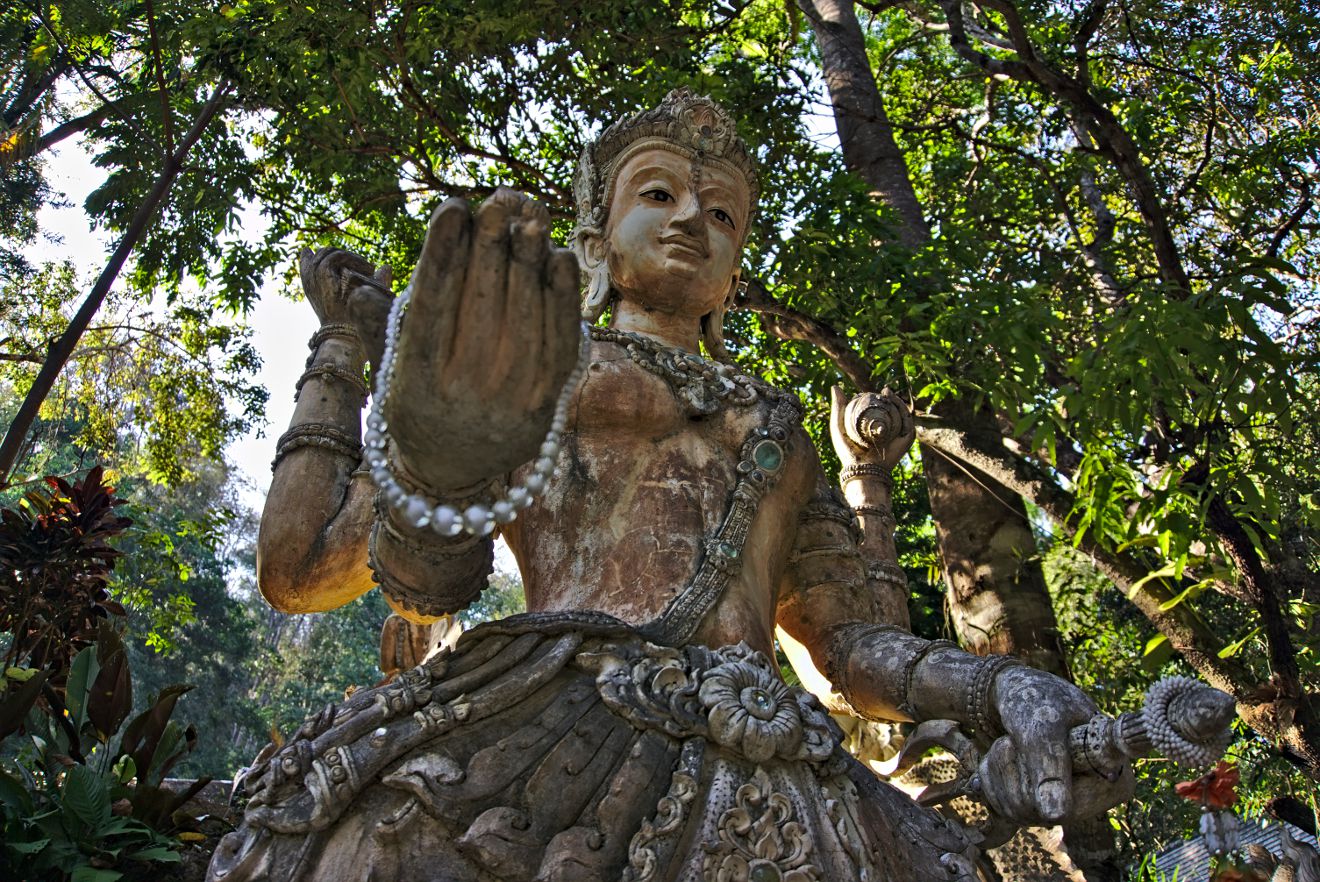 statue temple thailandais