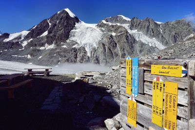 sentier sur le glacier