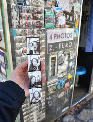 en mode plus sérieux si possible photo passeport