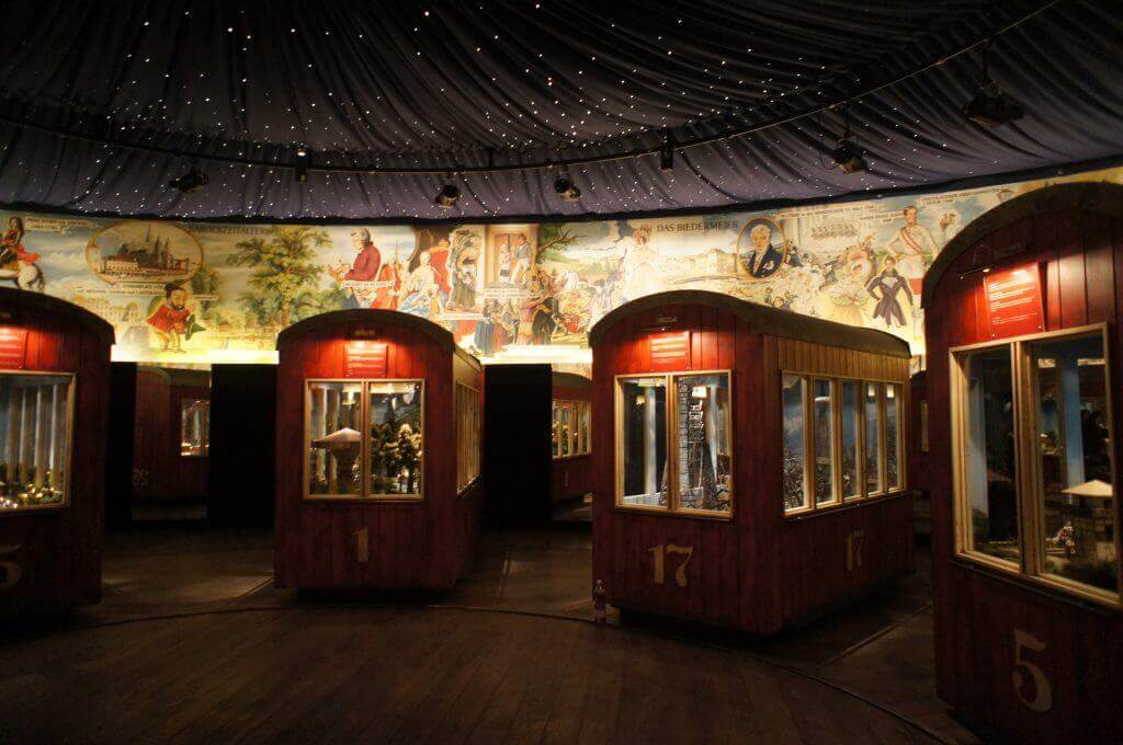 Vienna Ferris wheel cabins