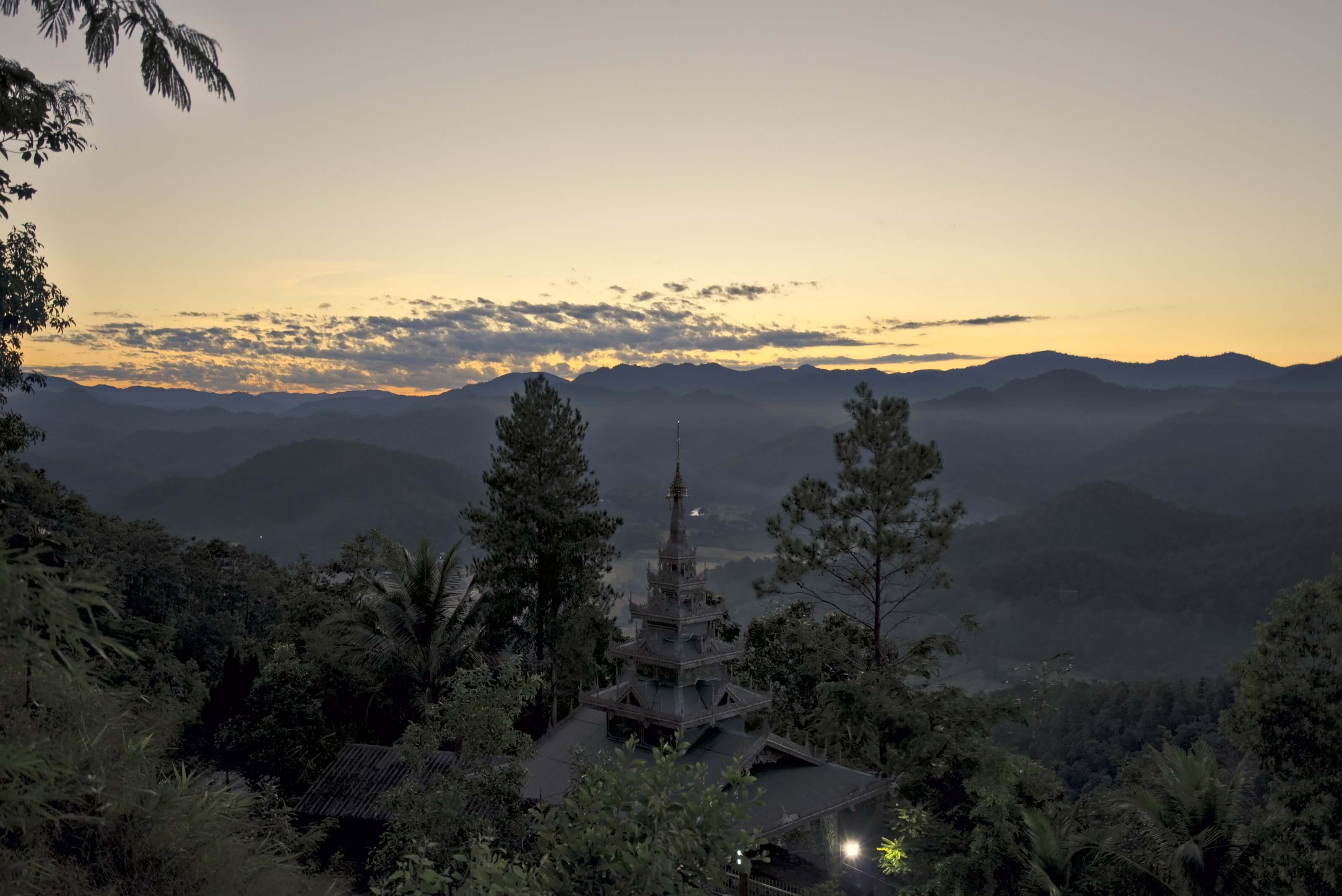 temple mae hong son