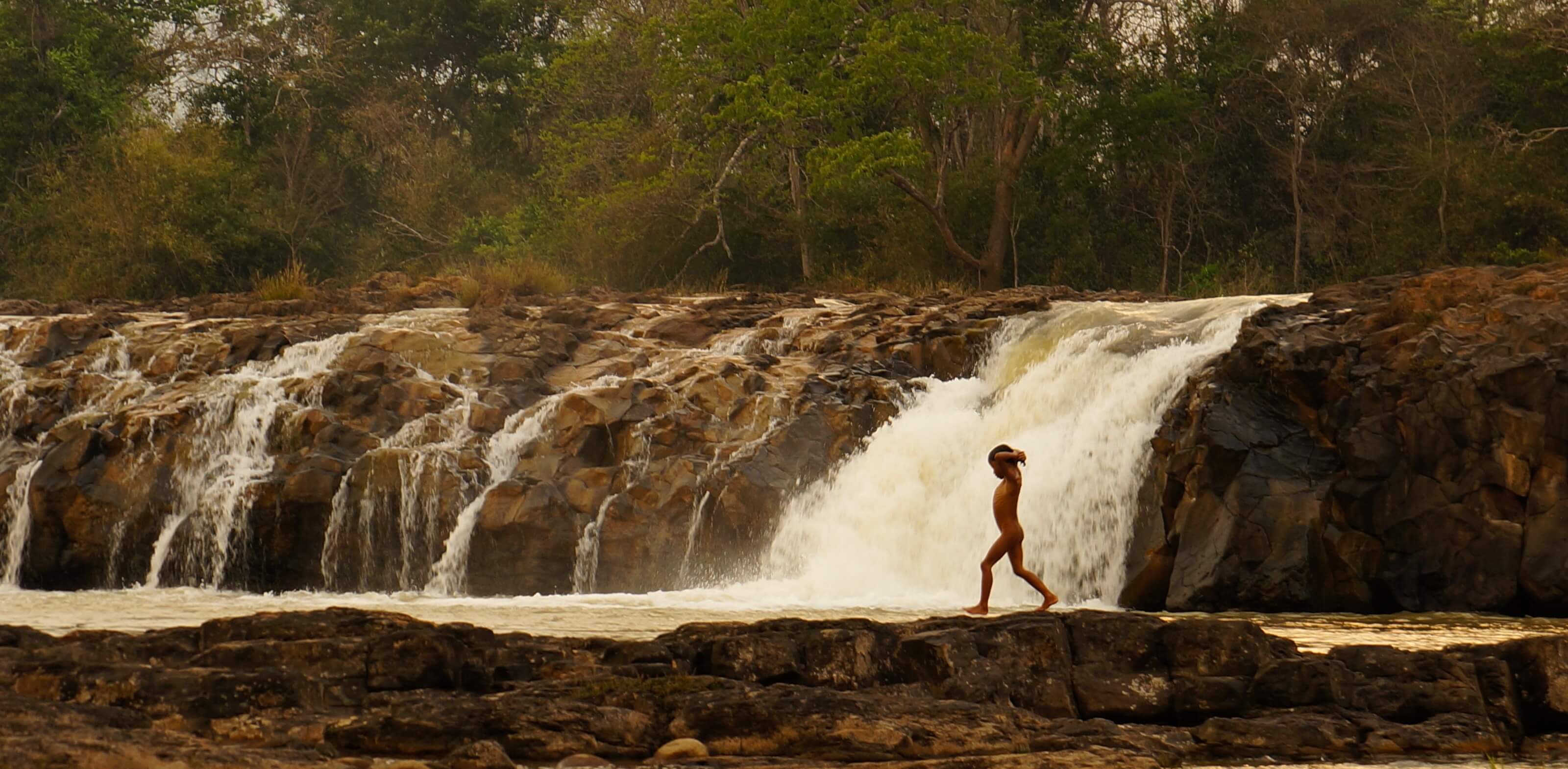 cascade au Laos