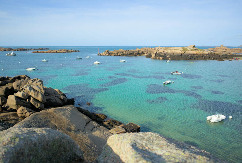 mer turquoise, bretagne