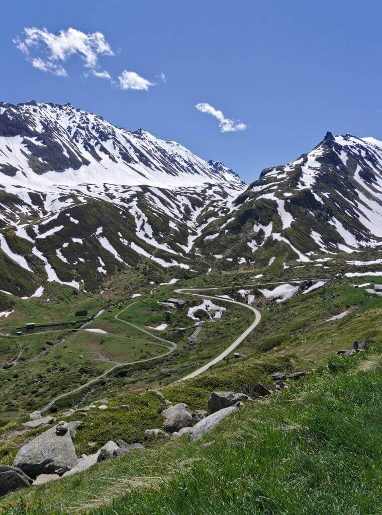 nüfenenpass