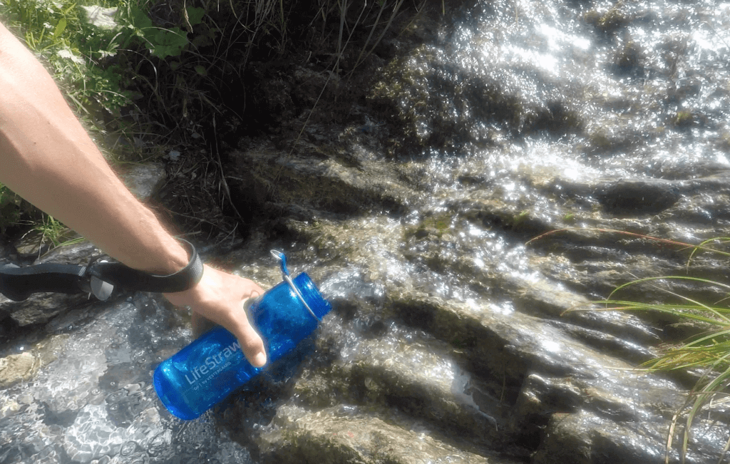 Lifestraw en randonnée