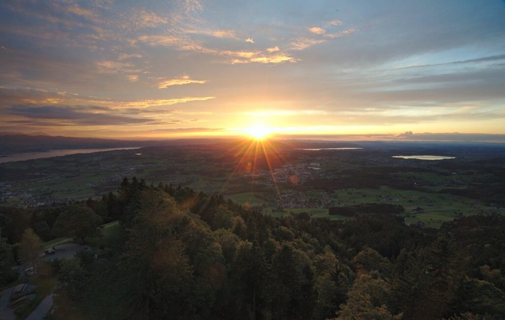 Coucher de soleil depuis le Bachtel, Zürich