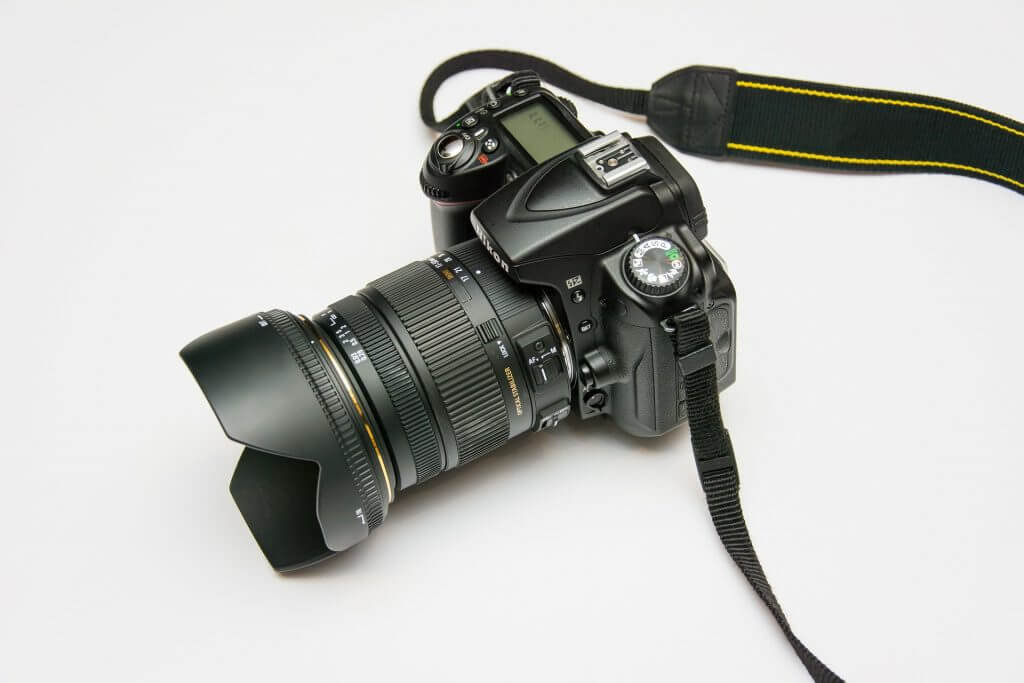 dslr or reflex camera