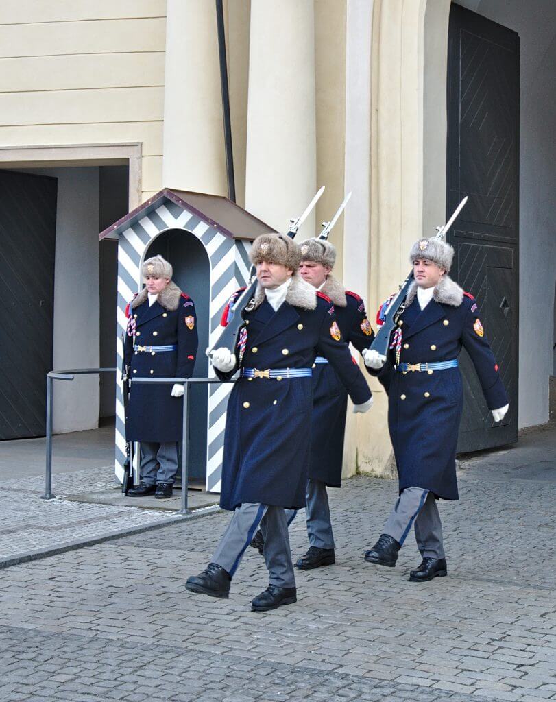 relève de la garde, prague