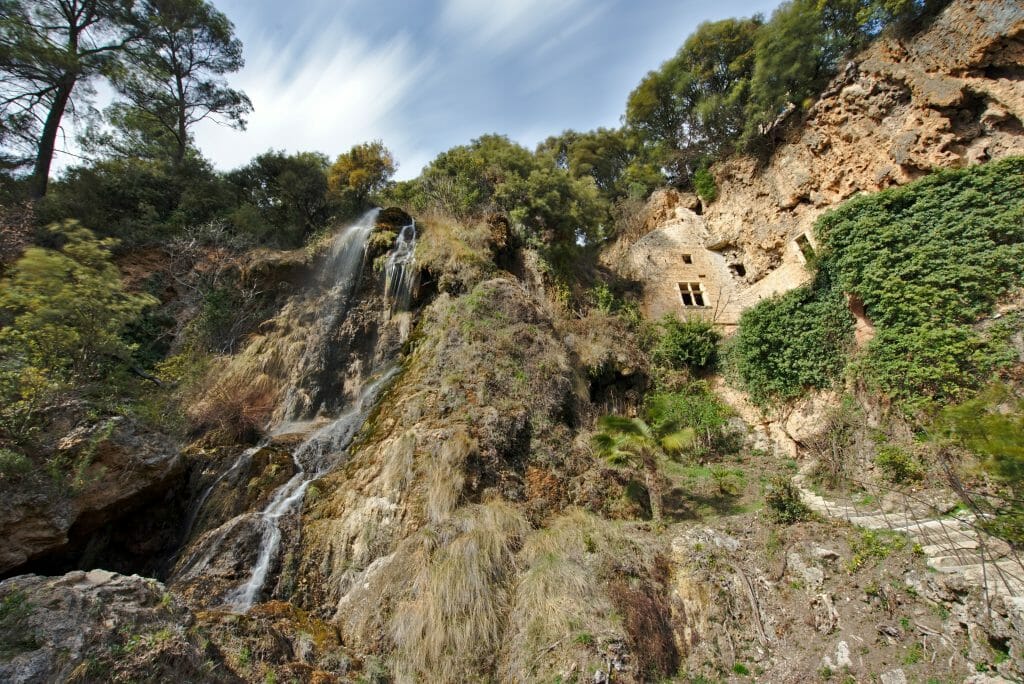 villecroze cascade