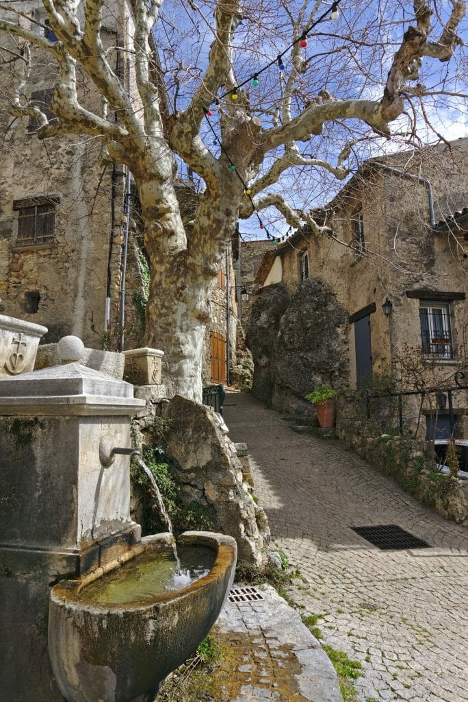 village de tourtour, var