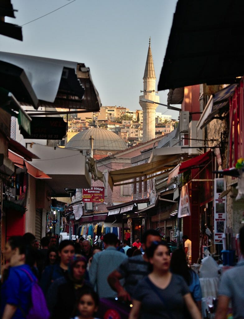 mosquée au centre d'izmir