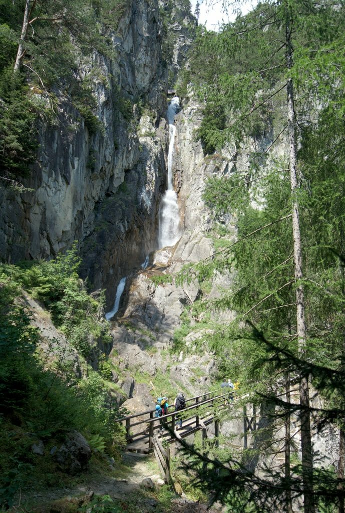 cascade en valais