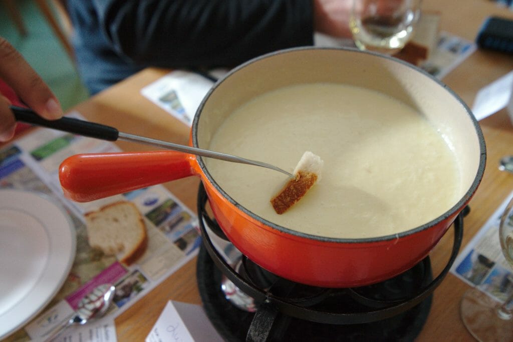 une fondue suisse