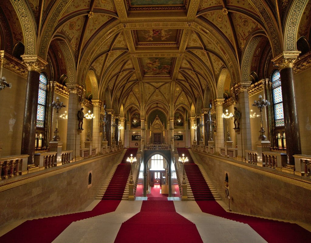 escalier principal parlement