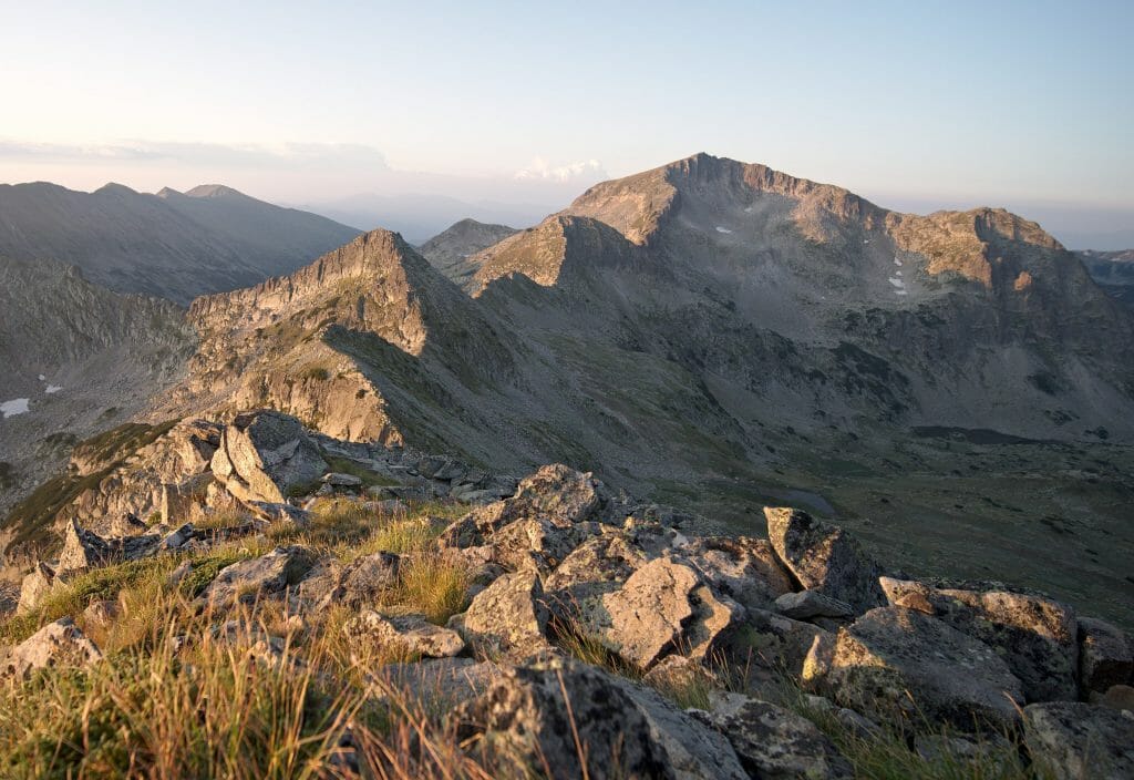 lever de soleil en montagne