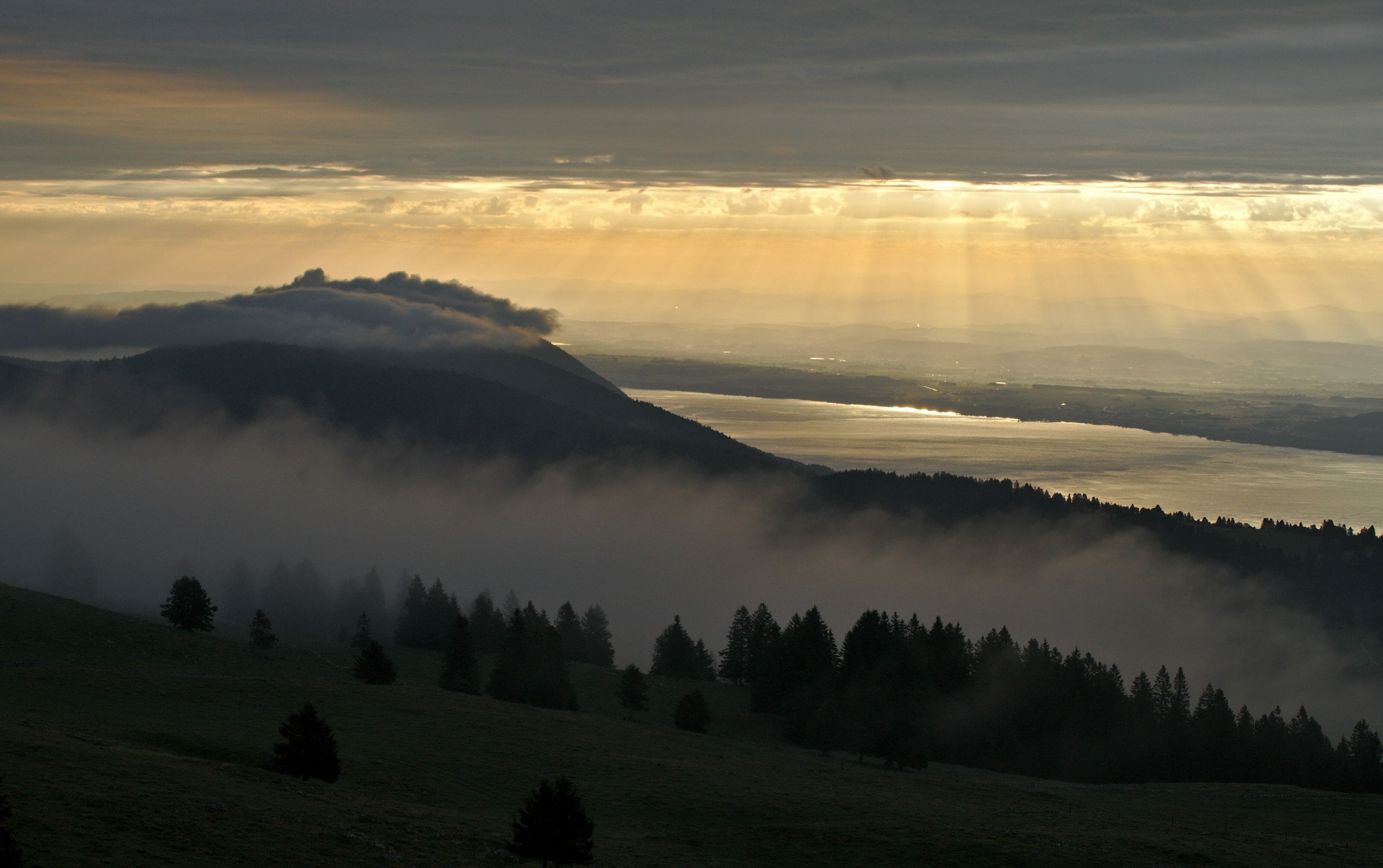 lac de neuchatel