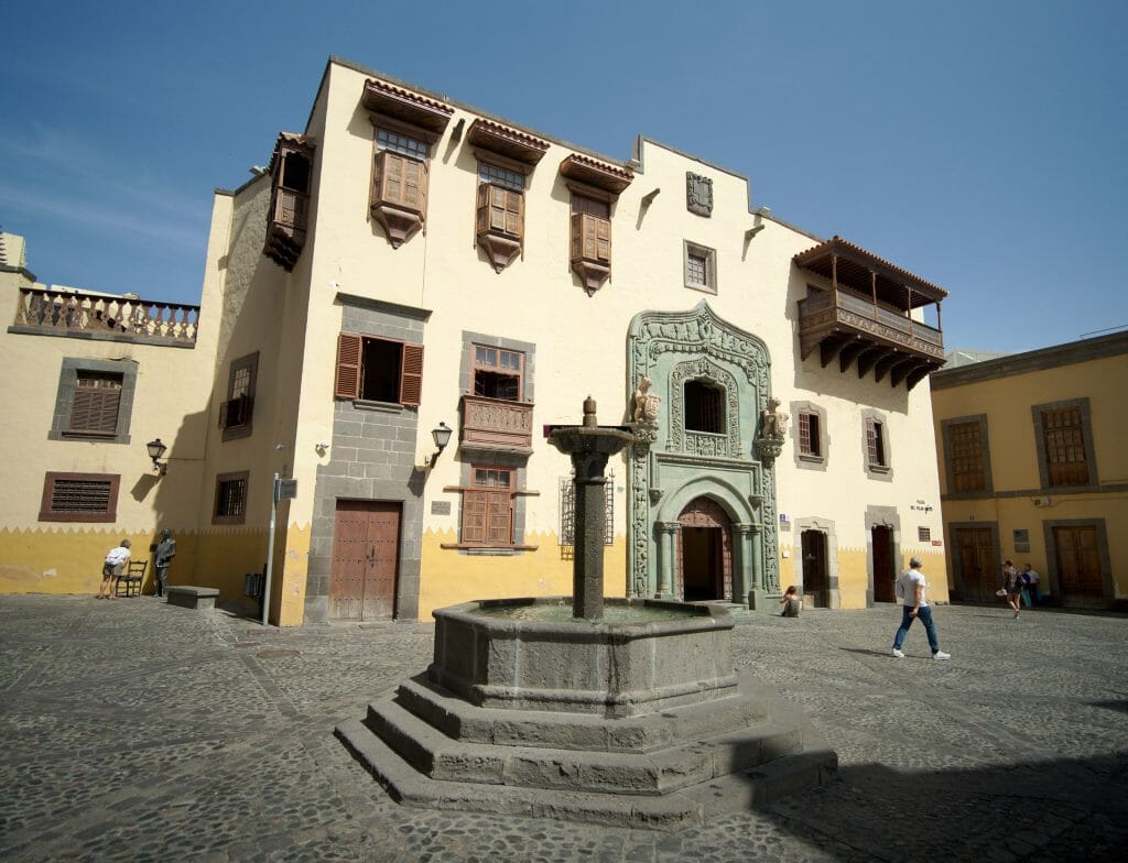 la maison de colomb dehors