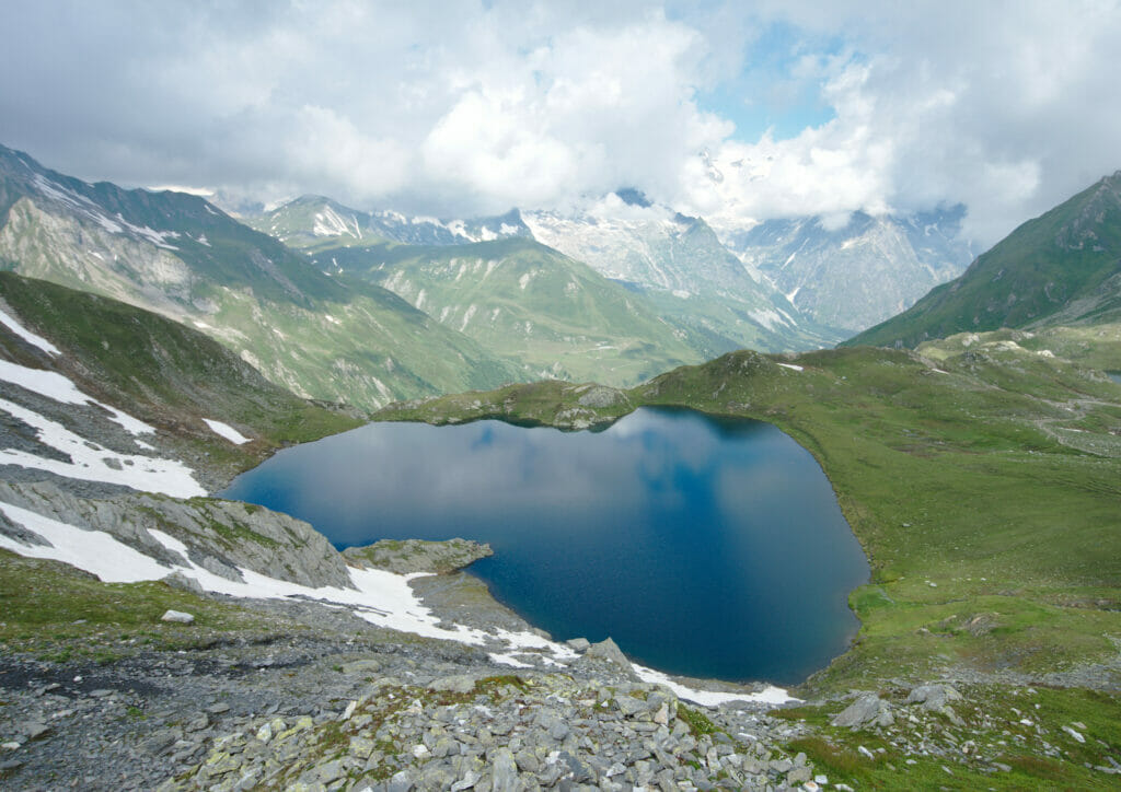 vue lac de fenêtres