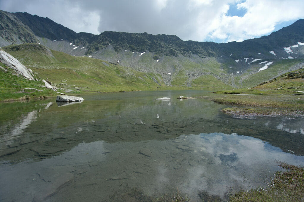 lac de montagne