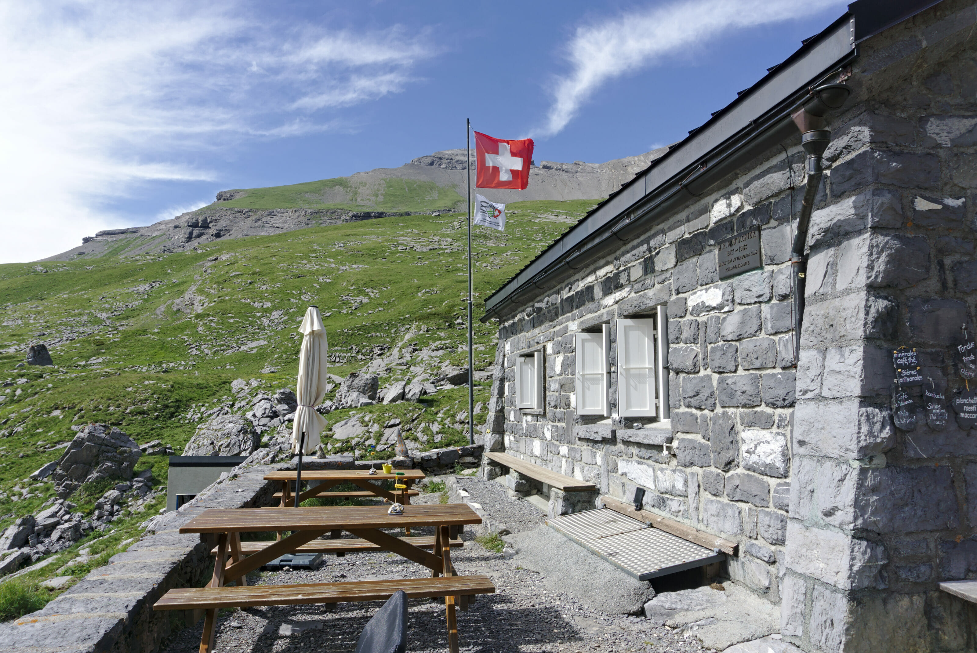 terrasse cabane suisse