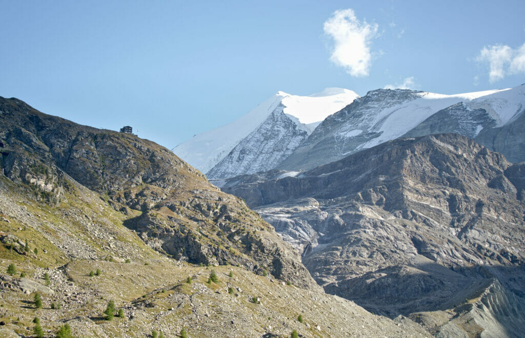 le bishorn et la cabane de Tourtemagne