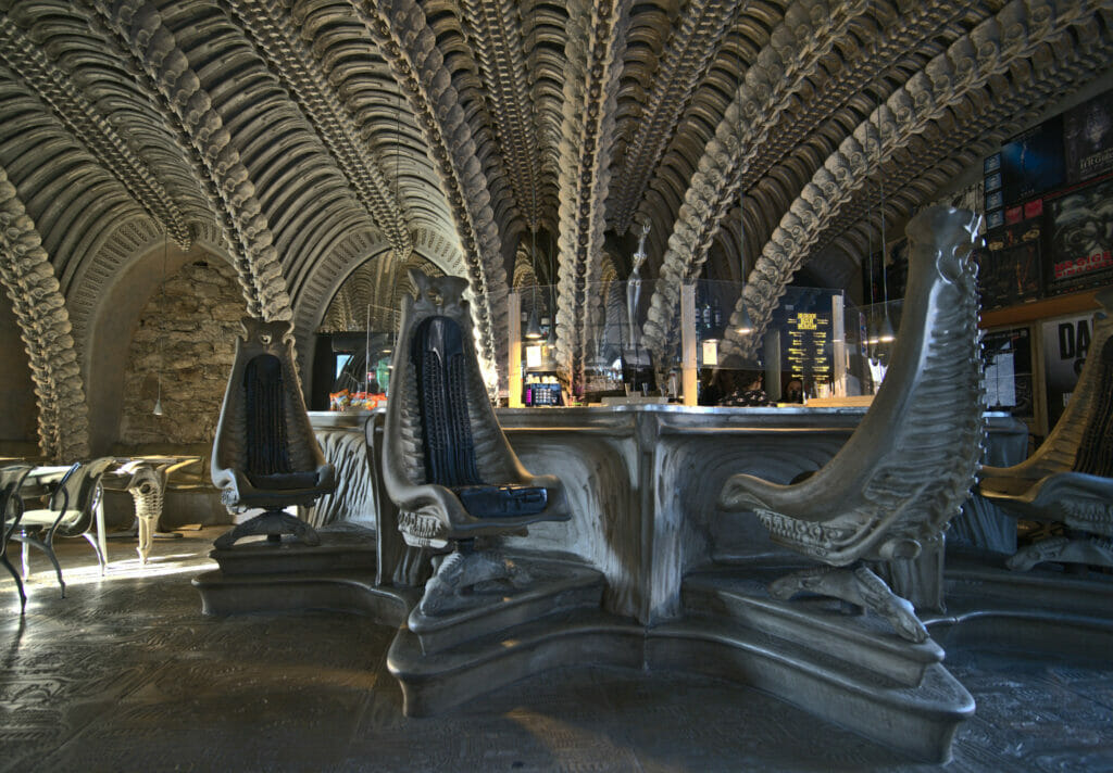 bar giger