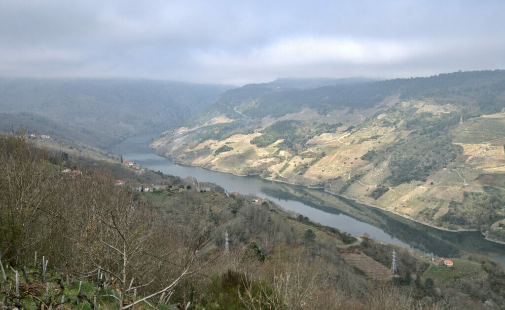 point de vue sur le canyon del Sil ribeira sacra