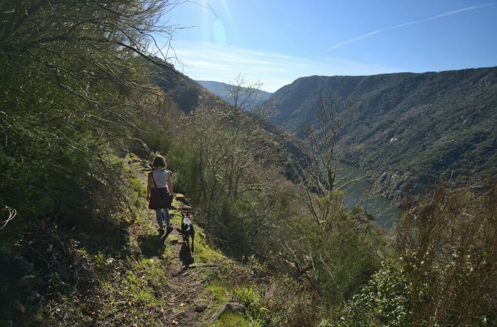 marche le long du canyon del Sil