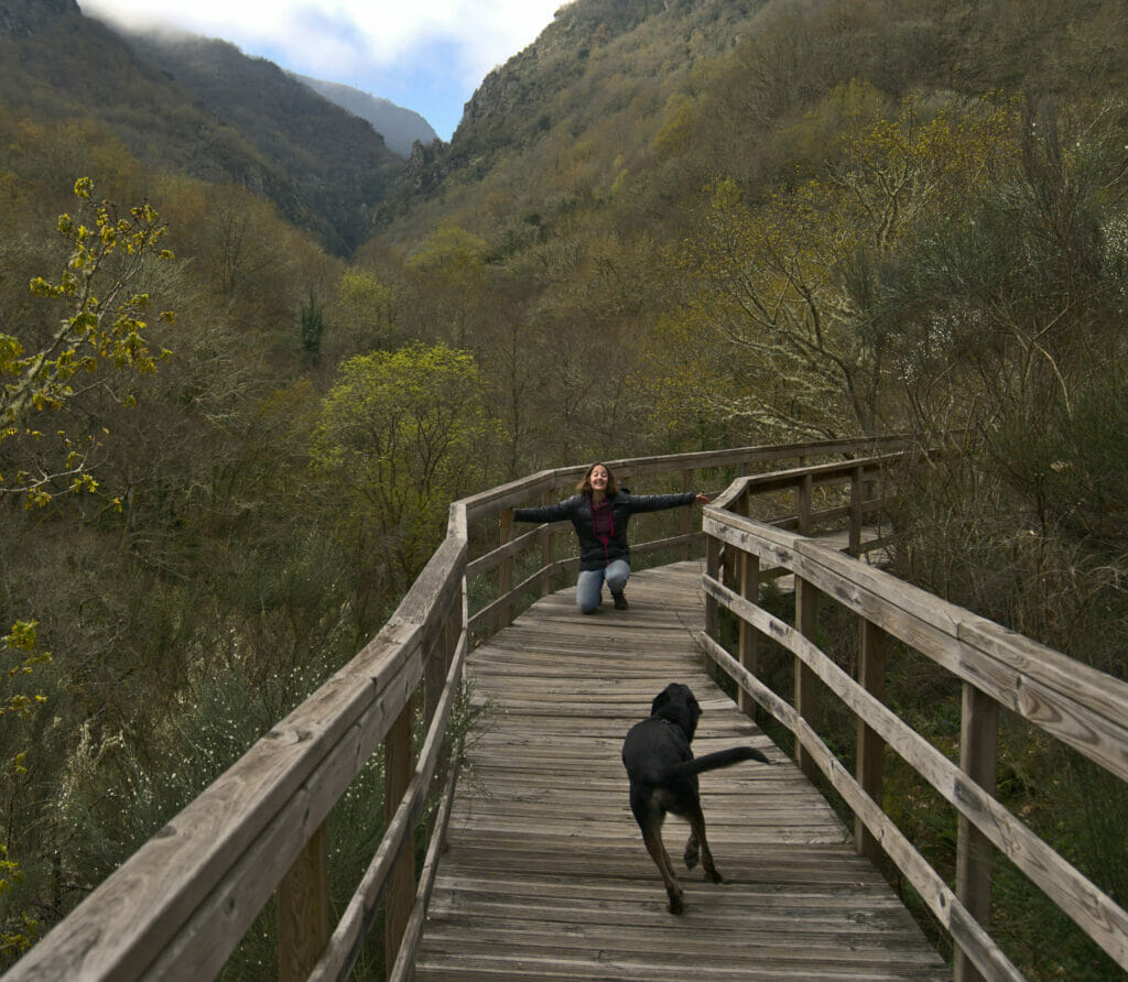 Winchy sur les passerelles du Rio Mao