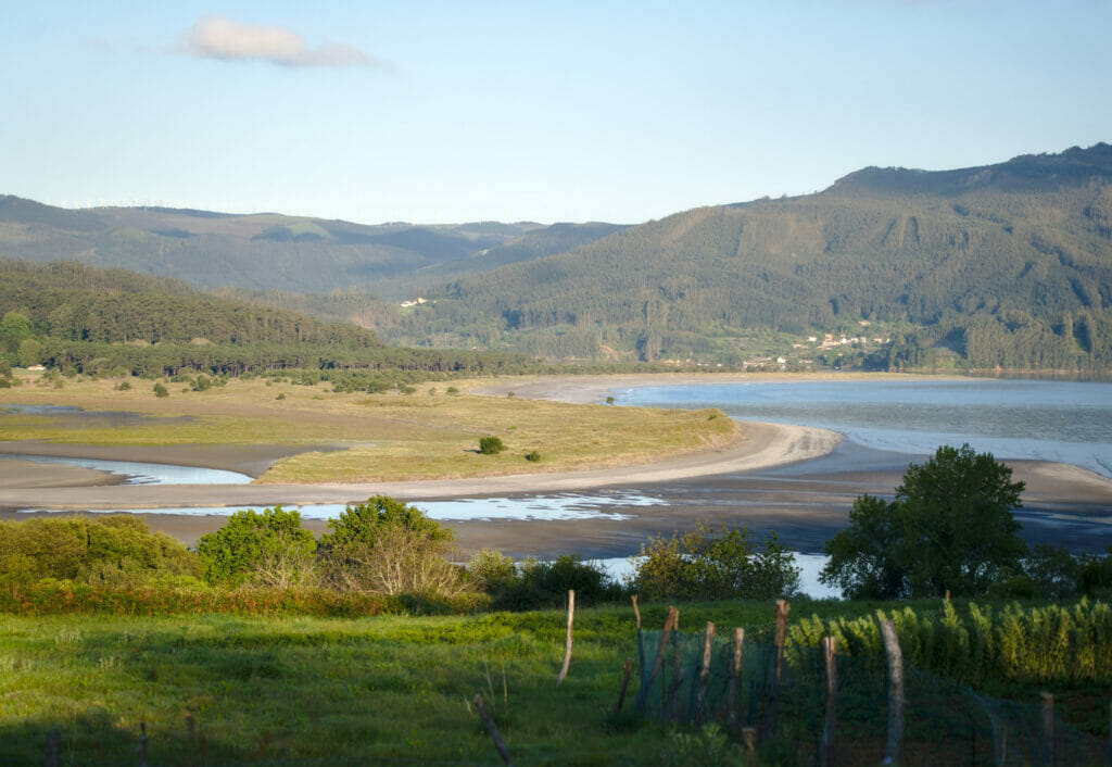 plage de Morouzos dans la ria de Ortigueira