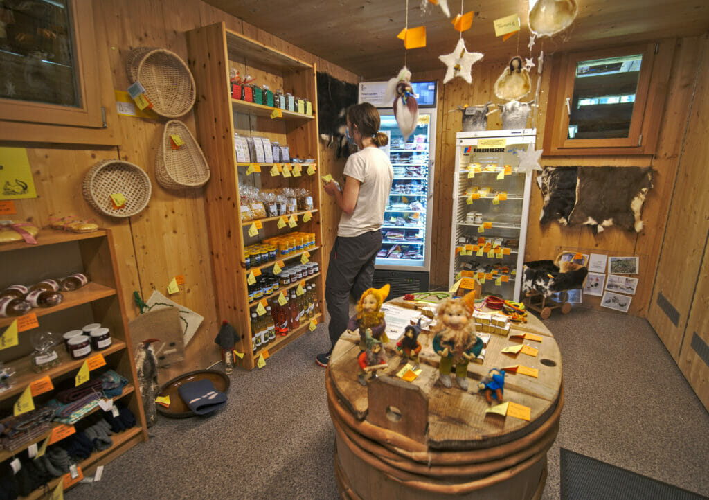 local shop in Safiental