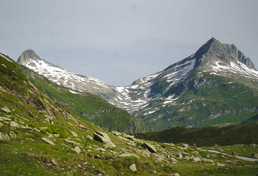 montagnes Oberalppass