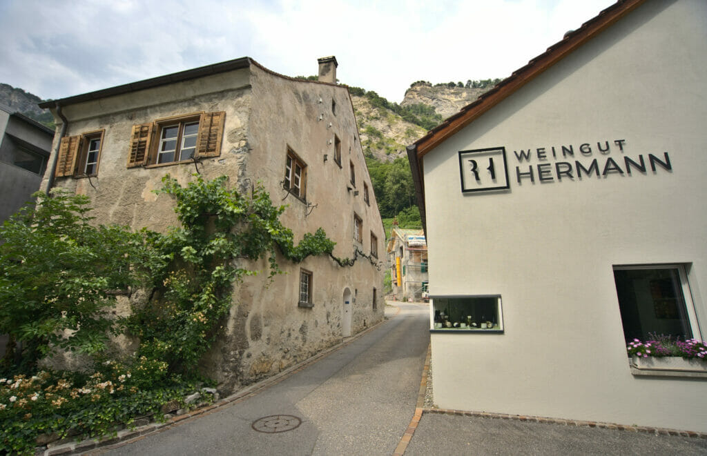 cave Hermann dans les Grisons