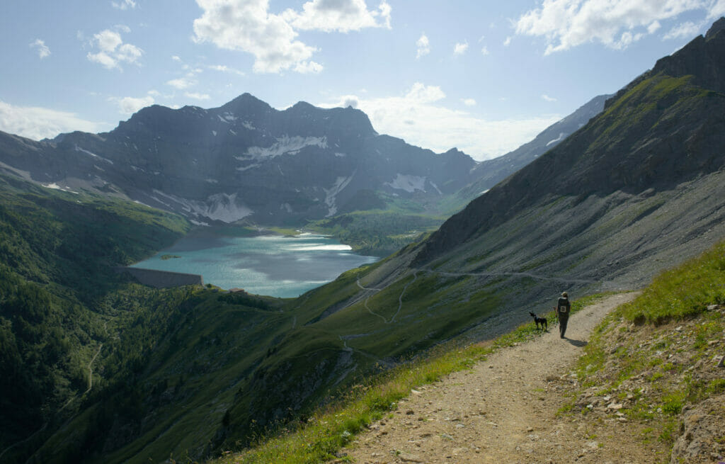 vue sur la lac de Salanfe depuis le col du Jorat