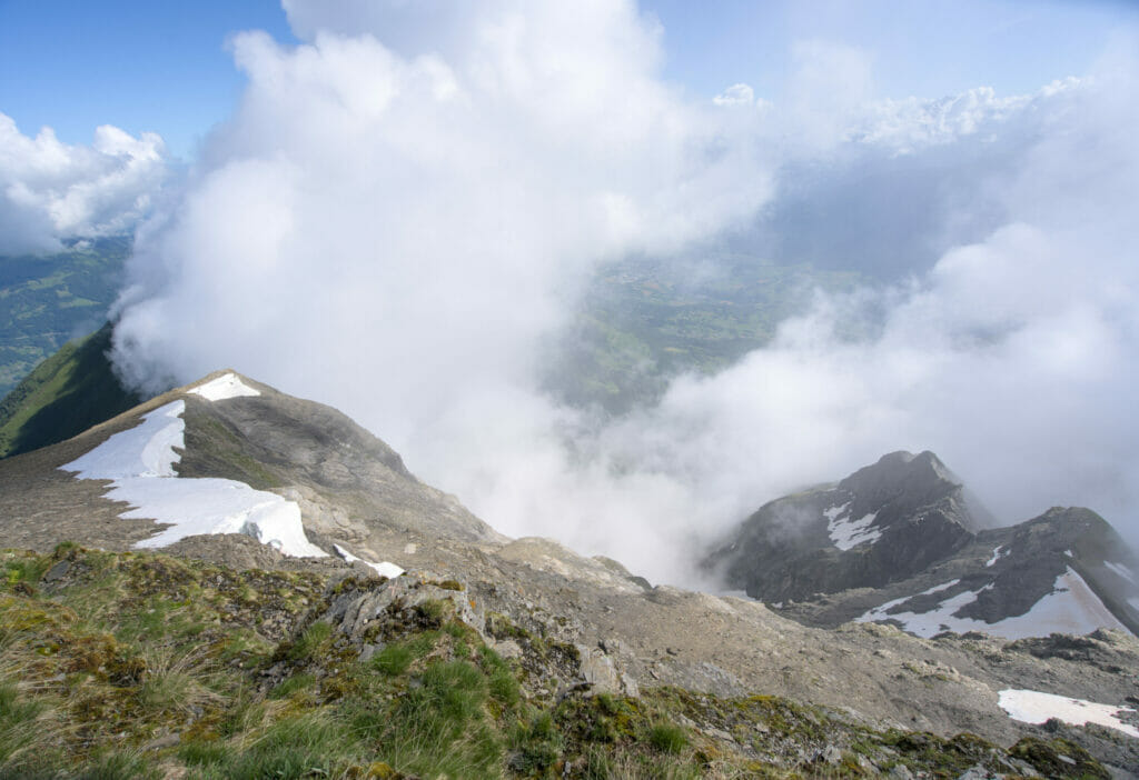 panorama dans les nuages à Chalin