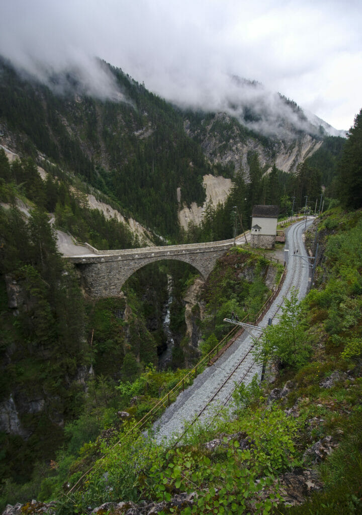 gare et pont de Wiesen