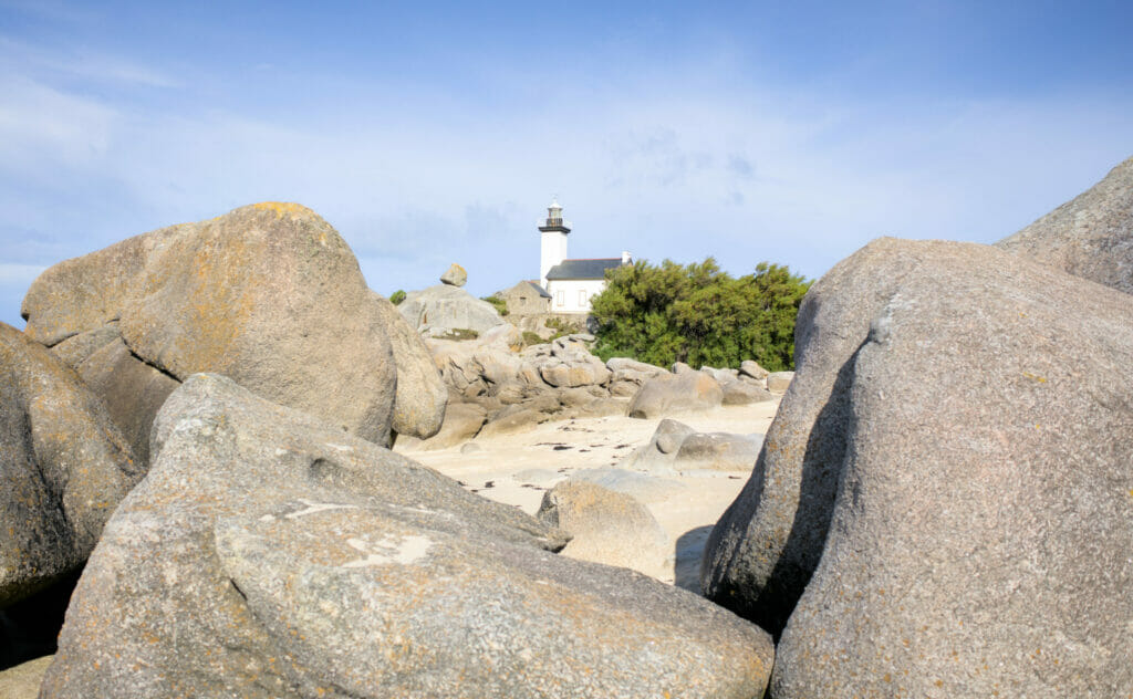 phare de pontusval, côte des légendes