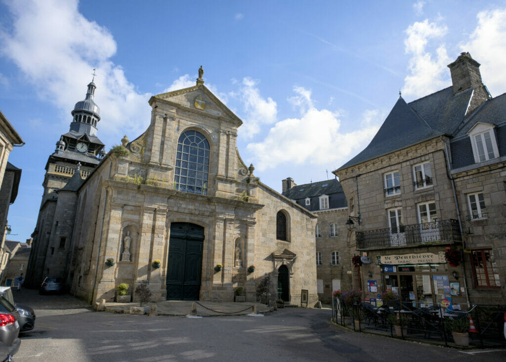 église de Moncontour