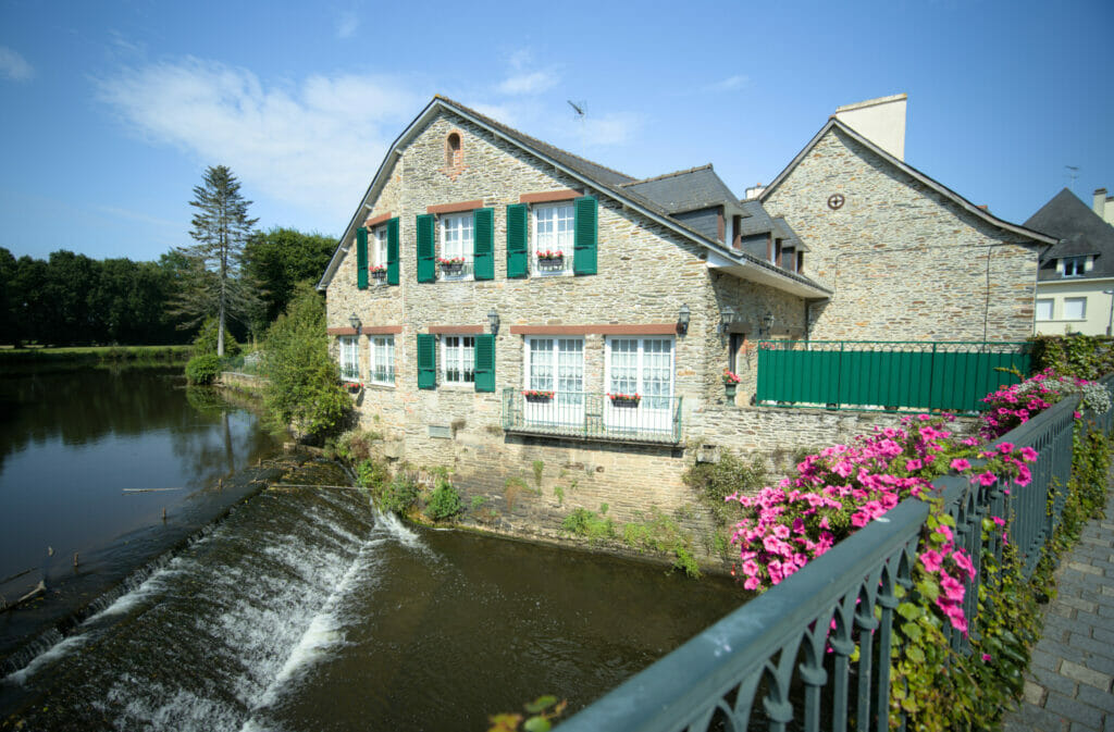 canal de nantes à Brest à Malestroit