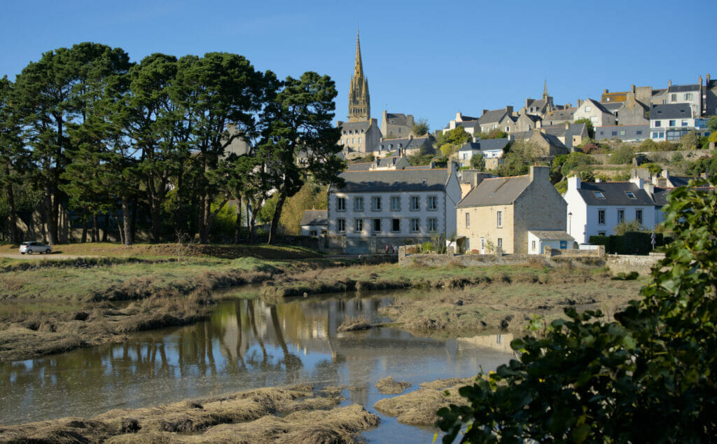 village pont croix