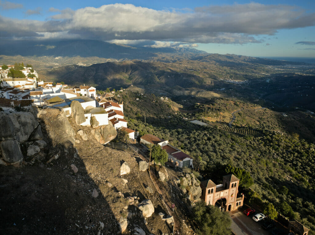 Comares vue