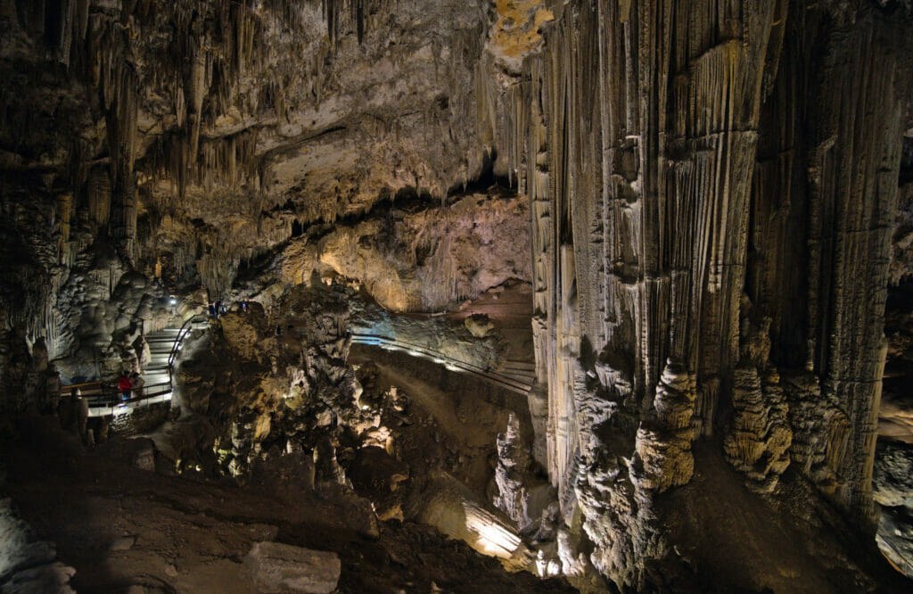 grotte à visiter en andalousie